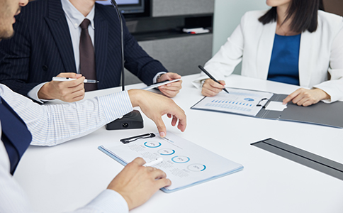 如何選擇靠譜的代辦機構(gòu)